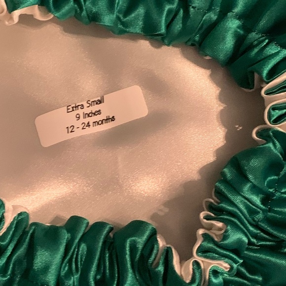 Bonnet - Picture 2 of 16